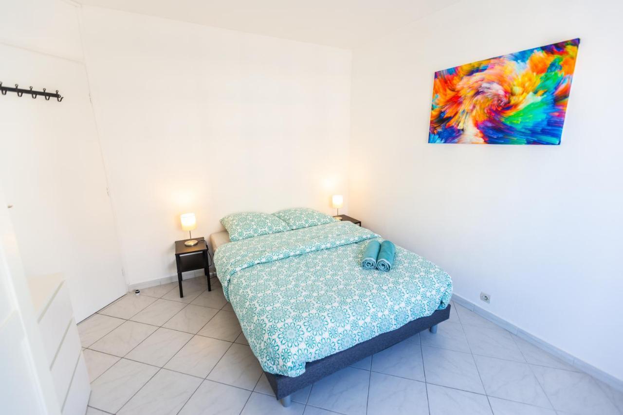Superbe 100M2 - 2 Balcons - Proche Gare - Climatise Apartment Marseille Luaran gambar