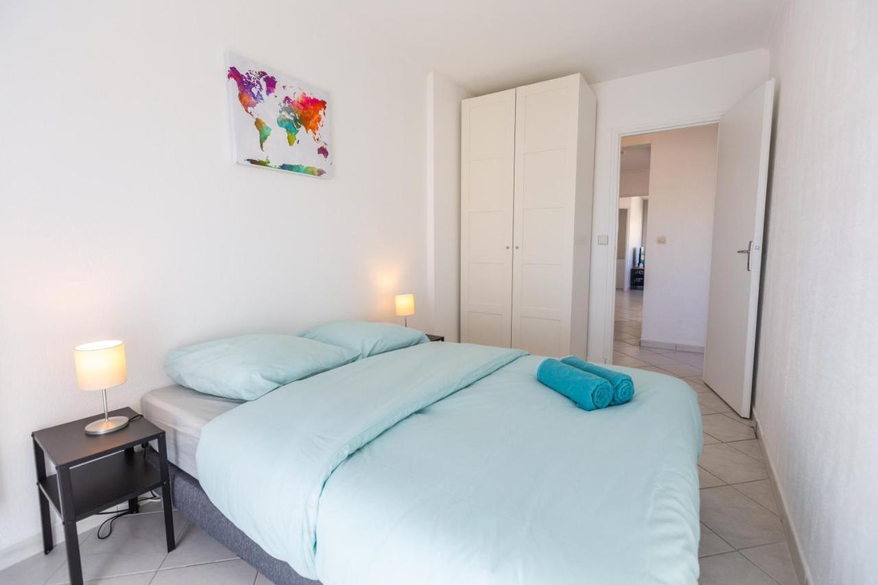 Superbe 100M2 - 2 Balcons - Proche Gare - Climatise Apartment Marseille Luaran gambar